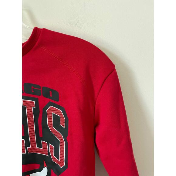 NBA Chicago Bulls Basketball Crewneck Sweatshirt Red Black Kids Size 9-10 - Picture 4 of 8